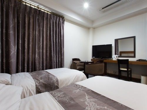 Hotel Vision 2*