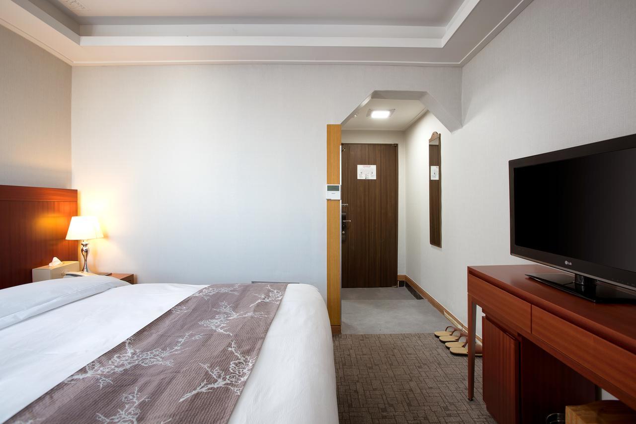Vision Hotel